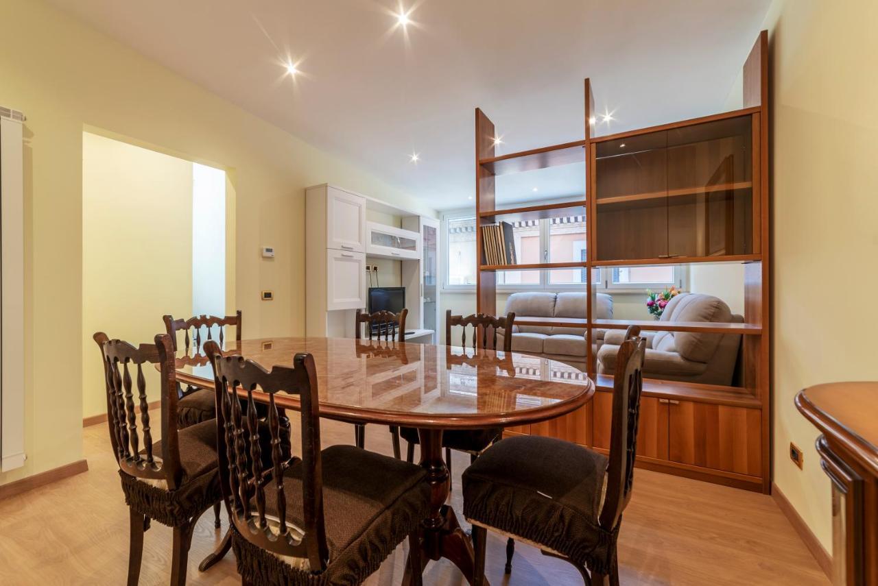 Termini Station Elegant And Roomy Apartment Rome Exterior photo