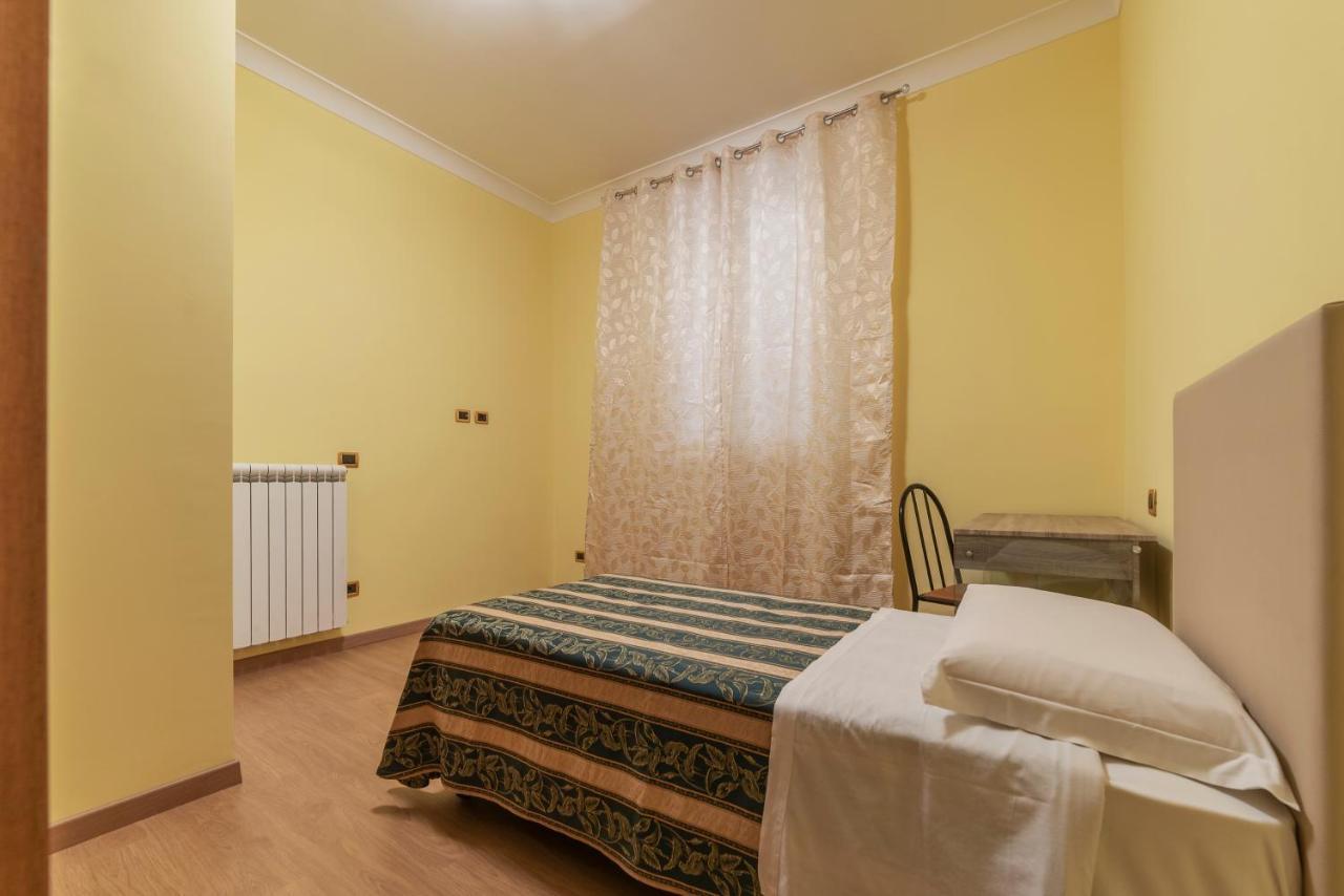 Termini Station Elegant And Roomy Apartment Rome Exterior photo